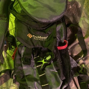 Used Outdoor Products Hidration Backpack