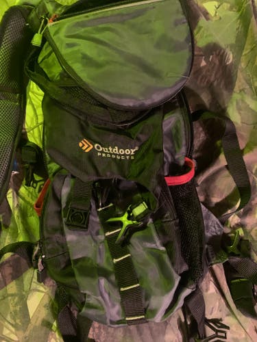 Used Outdoor Products Hidration Backpack