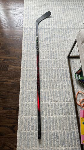 New CCM Right Handed P29  Jetspeed FT7 Pro Hockey Stick