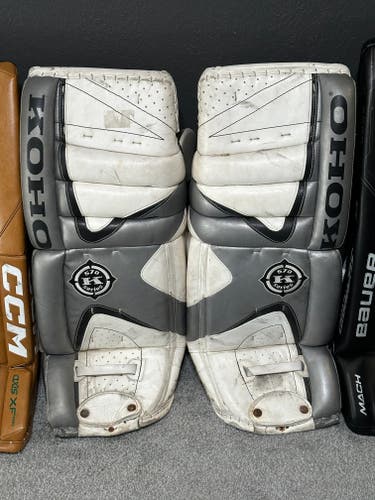 Used 32" Koho 570 Goalie Leg Pads - READ