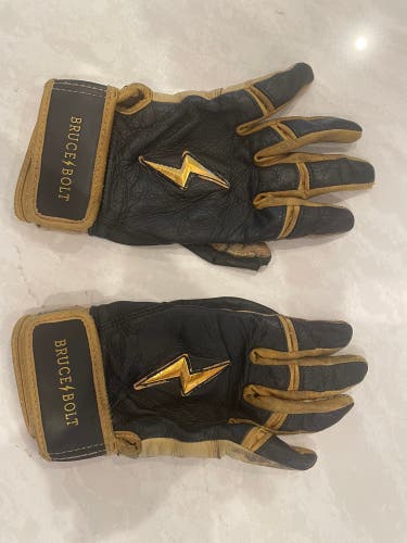 Bruce Bolt Gold Series batting gloves YL