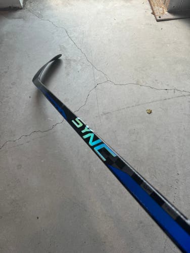 NHL JAKE MUZZIN New Senior Bauer Left Hand P28 Pro Stock Nexus Sync Hockey Stick