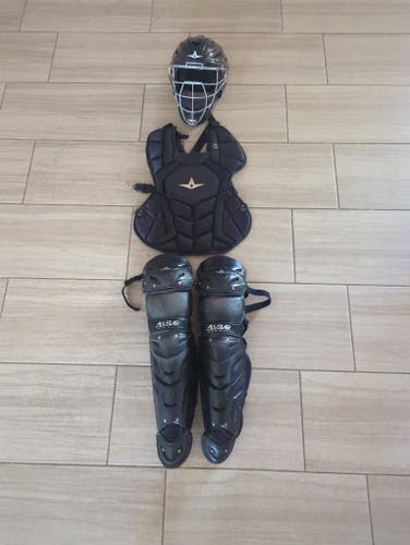 Used All Star System 7 Axis Catcher's Gear