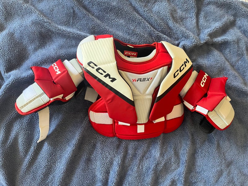Used  CCM  Yflex 3 Goalie Chest Protector Small/Medium Youth