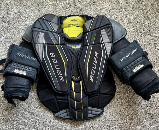 Bauer Supreme S29 Goalie Chest Protector