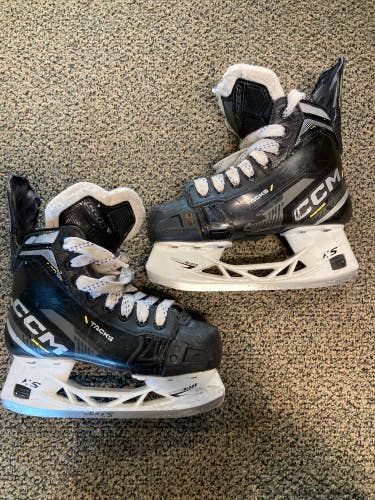 Used Junior CCM AS-580 Hockey Skates Regular Width Size 2