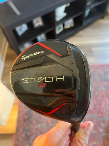 Used Men's TaylorMade Right Handed Stiff Flex 3 Wood HL Stealth 2 Fairway Wood