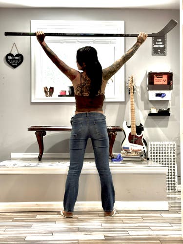 Senior Right Handed Pro Stock Trigger 6 Pro Hockey Stick