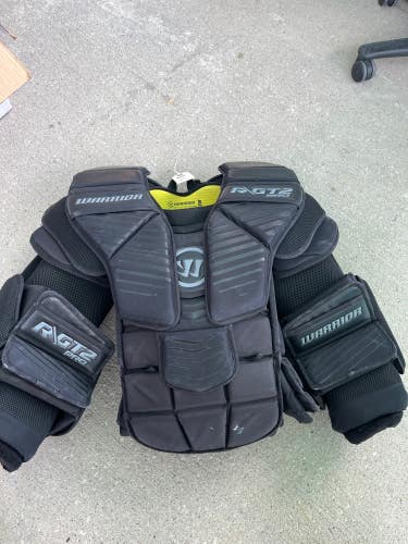 Used Senior Medium Warrior Ritual GT2 PRO Goalie Chest Protector