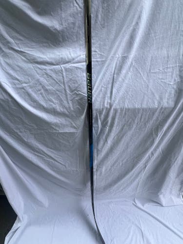 Used Intermediate Bauer Right Handed P92 Nexus 1N Hockey Stick