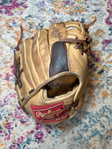 Rawlings Infield Glove