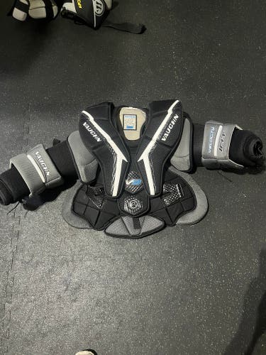 Vaughn Velocity V9 Intermediate Goalie Chest Protector