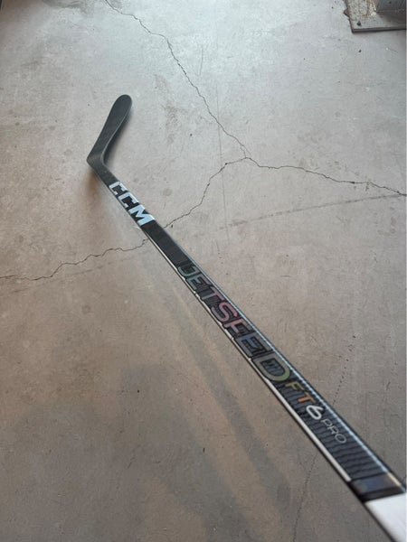 Used Senior CCM Right Handed P28 Pro Stock Jetspeed FT6 Pro Hockey Stick