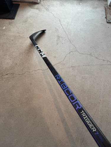 NHL Tampa Bay New Senior CCM Left Hand P92M Pro Stock RibCor Trigger 7 Pro Hockey Stick