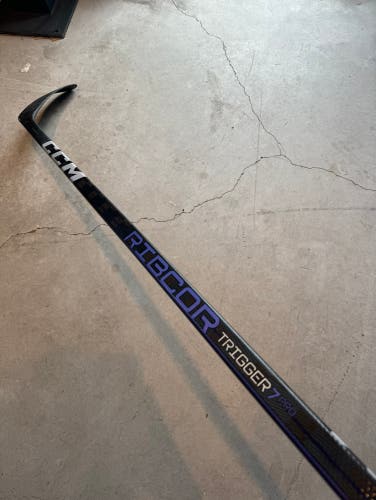 Rare NHL Tampa Bay New Senior CCM Left Hand P92M Pro Stock RibCor Trigger 7 Pro Hockey Stick