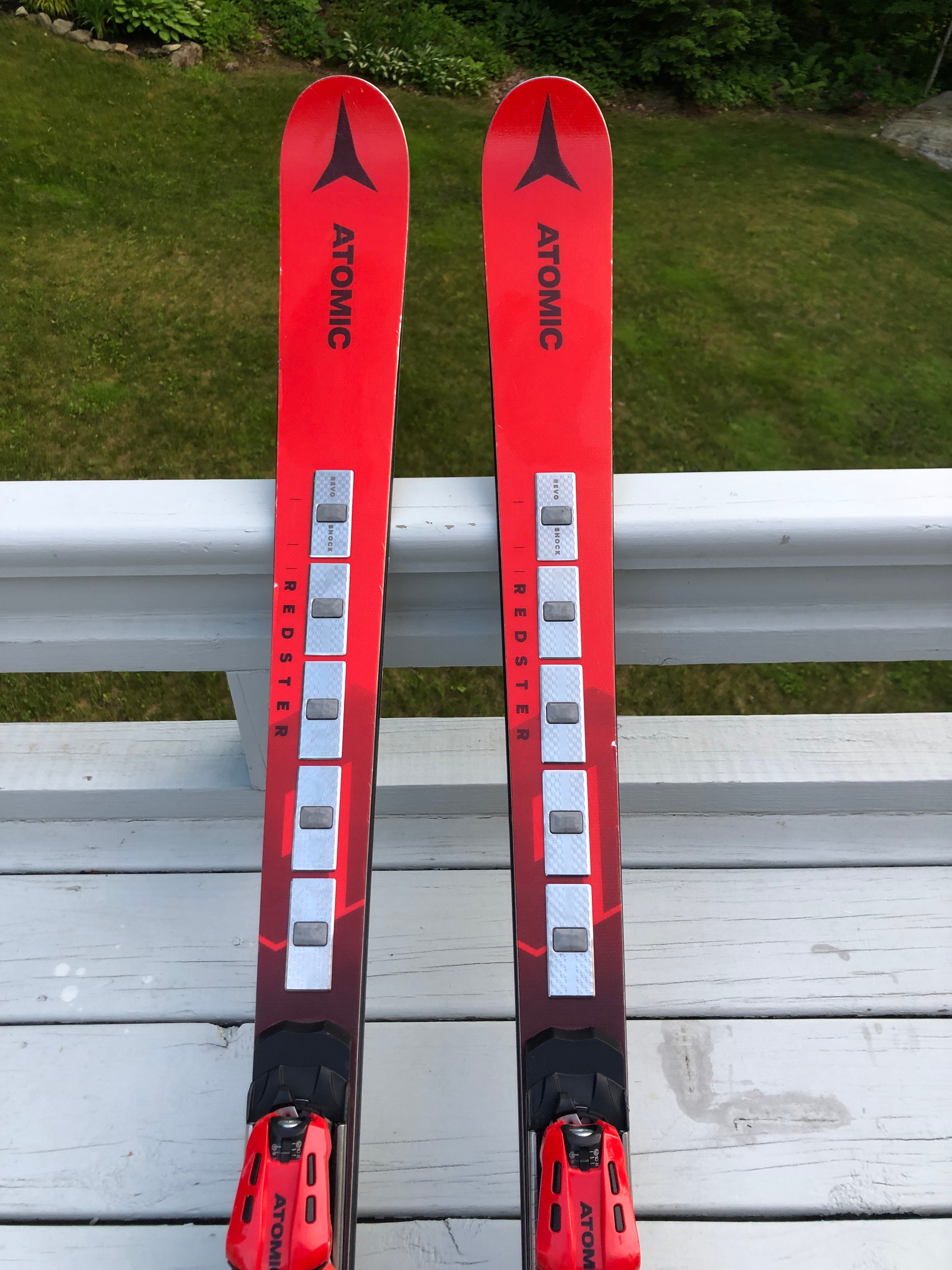 ATOMIC REDSTER G9 RS 176cm ＋　X12VAR Redster G9 Rsm Revoshock 176 | Atomic US
