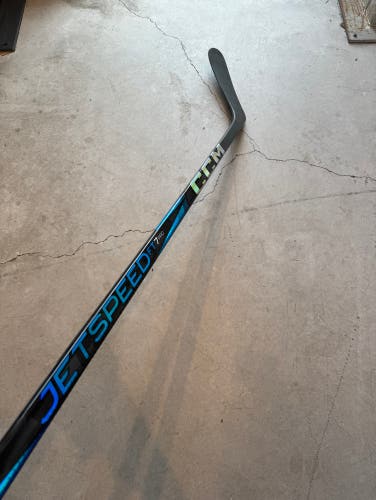 New Senior CCM Left Hand P29 70 Flex Pro Stock Jetspeed FT7 Pro Hockey Stick
