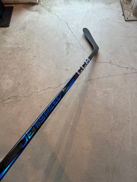 New Senior CCM Left Hand P29 75 Flex Pro Stock Jetspeed FT7 Pro Hockey Stick
