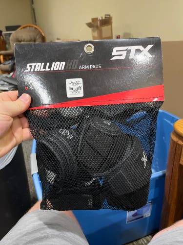 BN stx Stallion hd Arm Pads (XL)