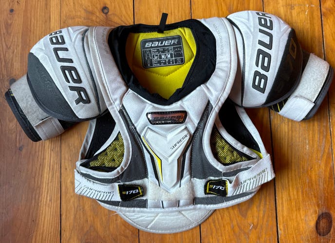 Used Medium Bauer Supreme S170 Shoulder Pads