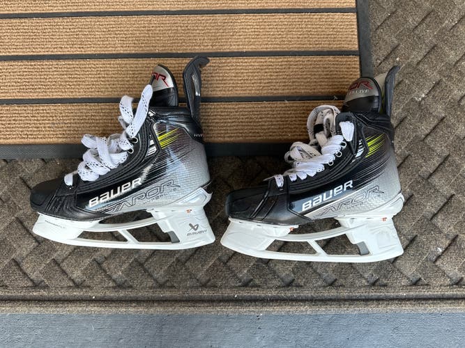 Bauer hyperlite 2 skates