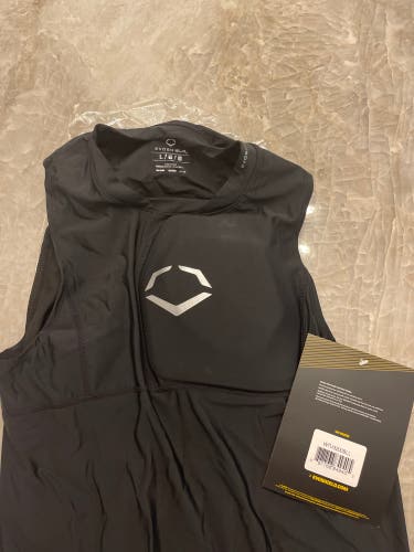EvoShield Heart Protector Brand New Size Large
