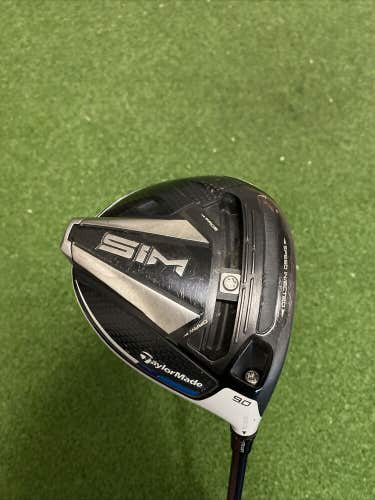 Used RH TaylorMade Sim 9* Driver Fujikura Ventus 6-X Graphite Extra Stiff