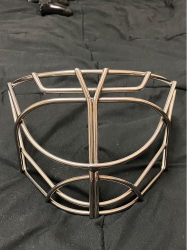 BAUER PROFILE NON-CERTIFIED CAT EYE GOAL CAGE - SENIOR