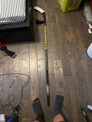Used Intermediate Bauer Right Handed P88 Supreme 2S Team Hockey Stick