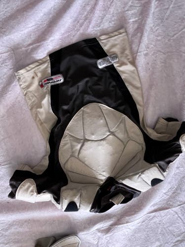 Youth medium football padded under Shirt