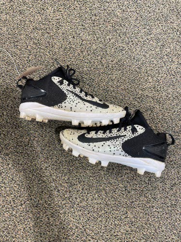 Used Men's 7.0 Nike Air Mike Trout 3 Baseball Cleats