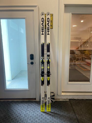 Used Racing With Bindings Max Din 16 World Cup Rebels i.SG RD Skis