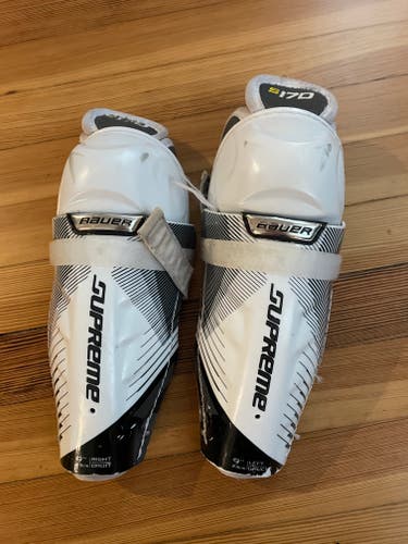 Used Youth Bauer Supreme S170 9" Shin Pads