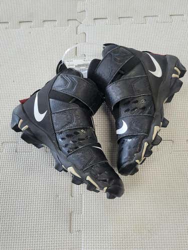 Used Nike Junior 02 Football Cleats