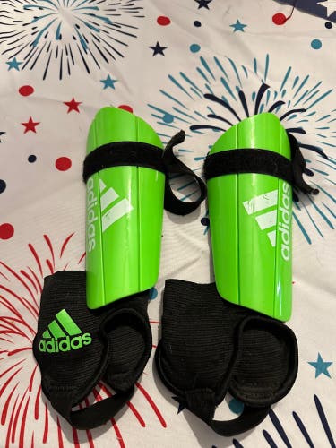 Youth Addidas Soccer Shin Gaurds