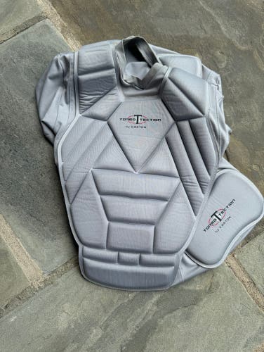 Torso Tection by Easton Youth Medium