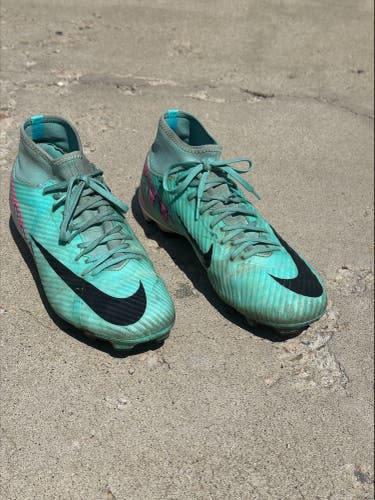 Green Used Size 9.0 (Women's 10) Unisex Nike Mercurial Superfly Molded Cleats Cleats