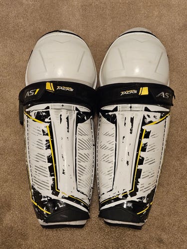 Used Senior CCM Super Tacks AS1 14" Shin Pads