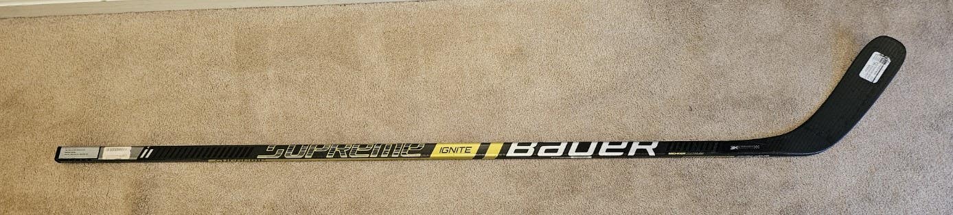 Used Intermediate Bauer Supreme Ignite Left Hand Hockey Stick P88 60 Flex