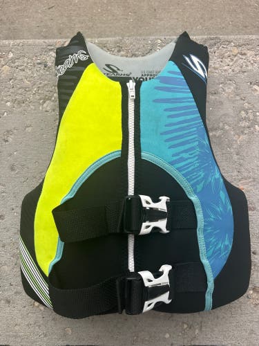 Stearns Youth Ski Vest