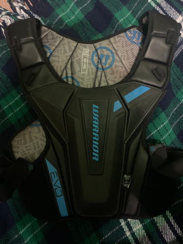 Large Warrior Evo Shoulder Pads