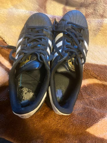 Adidas superstars Men’s Size 10.5