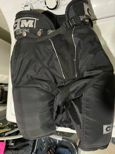 Ccm Hockey Pants 192 Juniors Medium