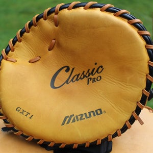 Used Right Hand Throw Mizuno Infield Training Baseball Glove