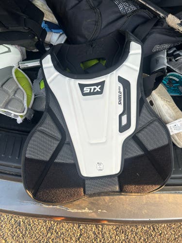 Stx Shield 600 Goalie Chest Protector