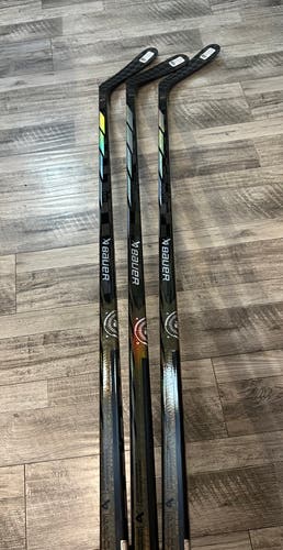 NEW! 3 Pack! 3 x 77 Flex Right Handed  P92 Proto-R Hockey Sticks