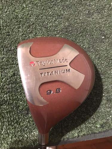 TaylorMade (Left Handed) Titanium 9.5* Driver Stiff S-90 Plus Graphite Bubble