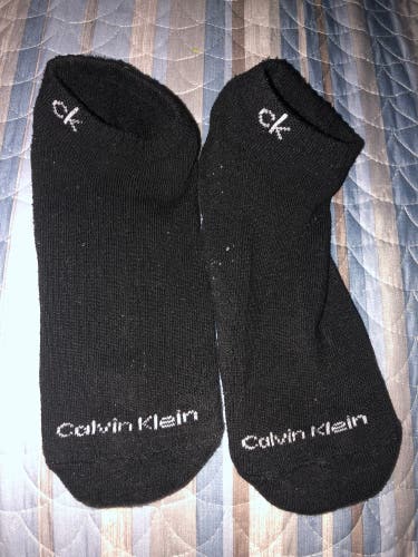 Calvin Klein Black Used Large Socks