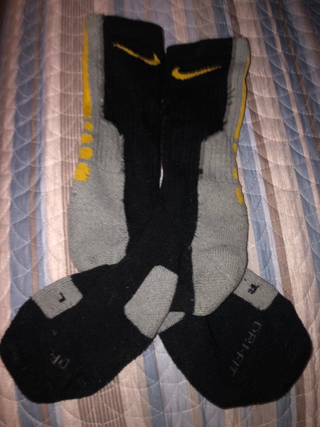 Black/Grey Used Large Nike Elite Socks