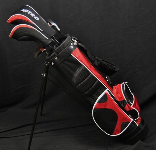 NITRO JUNIOR GOLF CLUBS AND BAG  LENGTH:D-35 IN WITH RAINCOVER